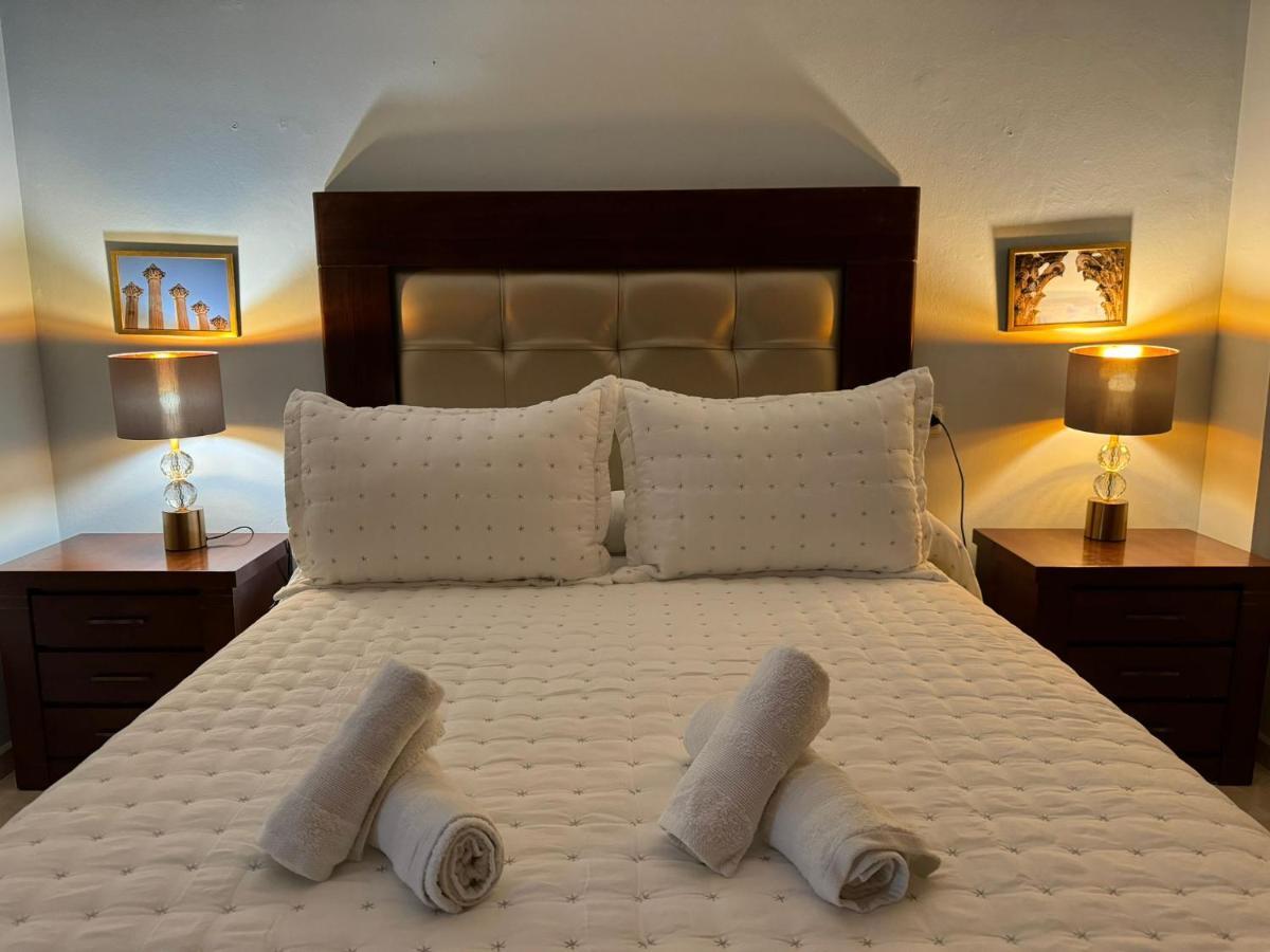 Apartamento Buen Pastor Con Parking Gratuito Kordoba Bagian luar foto
