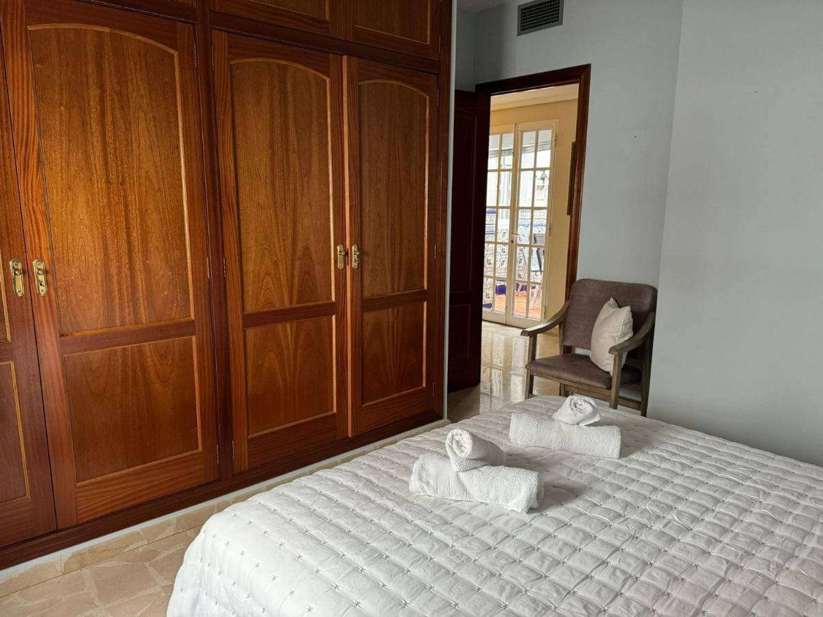 Apartamento Buen Pastor Con Parking Gratuito Kordoba Bagian luar foto