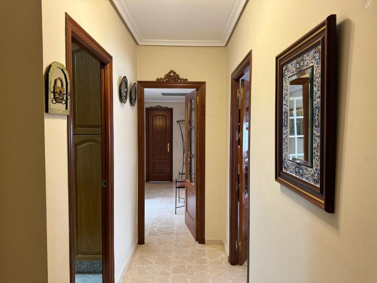 Apartamento Buen Pastor Con Parking Gratuito Kordoba Bagian luar foto